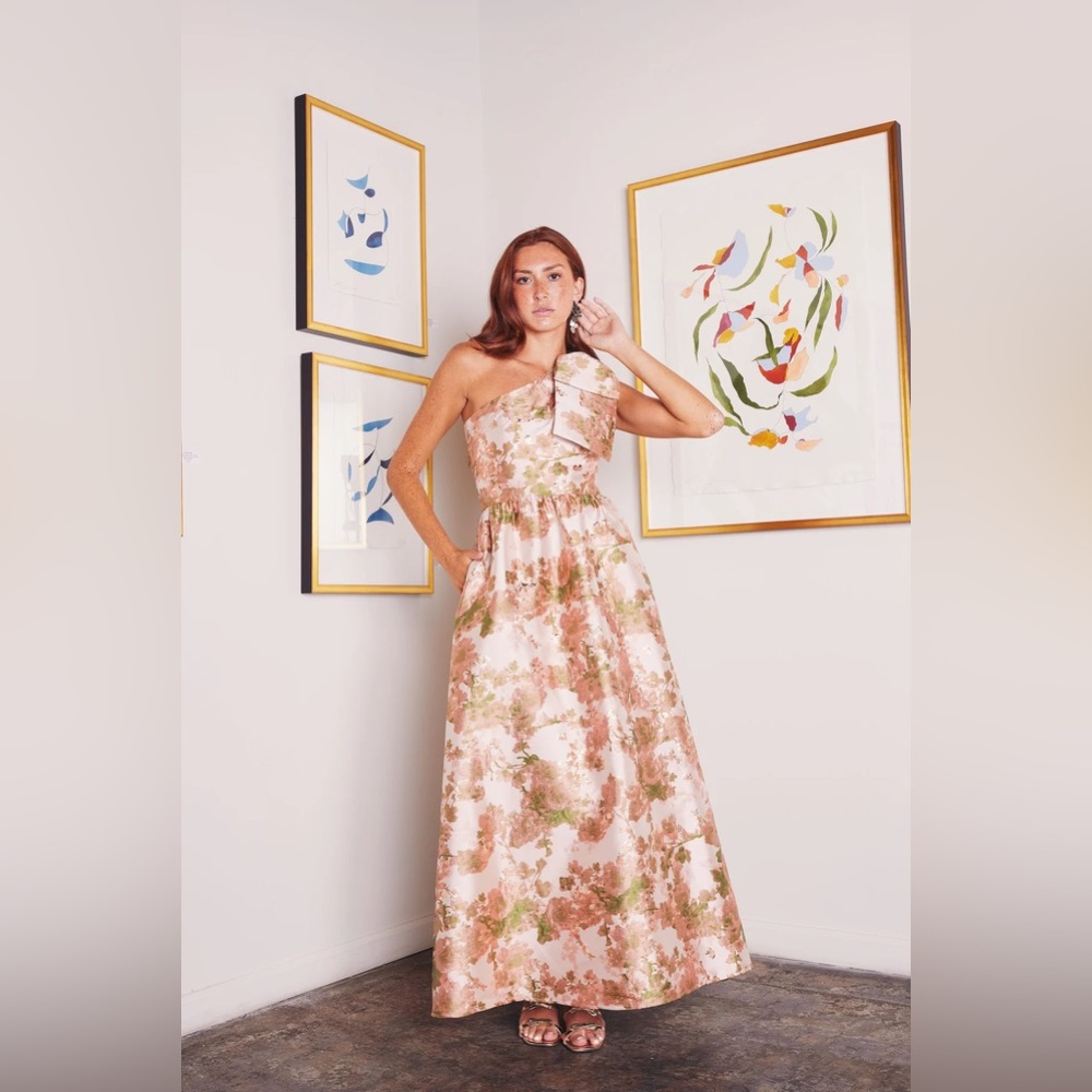 Abbey Glass Caroline Gown Baby's Breath Jacquard